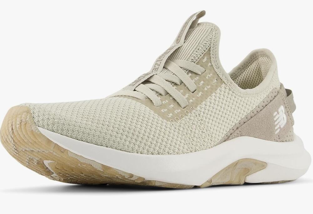 New Balance Women's DynaSoft Nergize Sport V2 Cross Trainer, 9 M